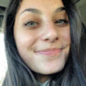 Meet your Posher, Daniella